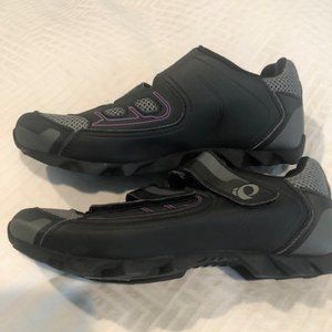 Cycling Shoes w/ Cleats - All Road or Indoor - Women's Sz 39 -